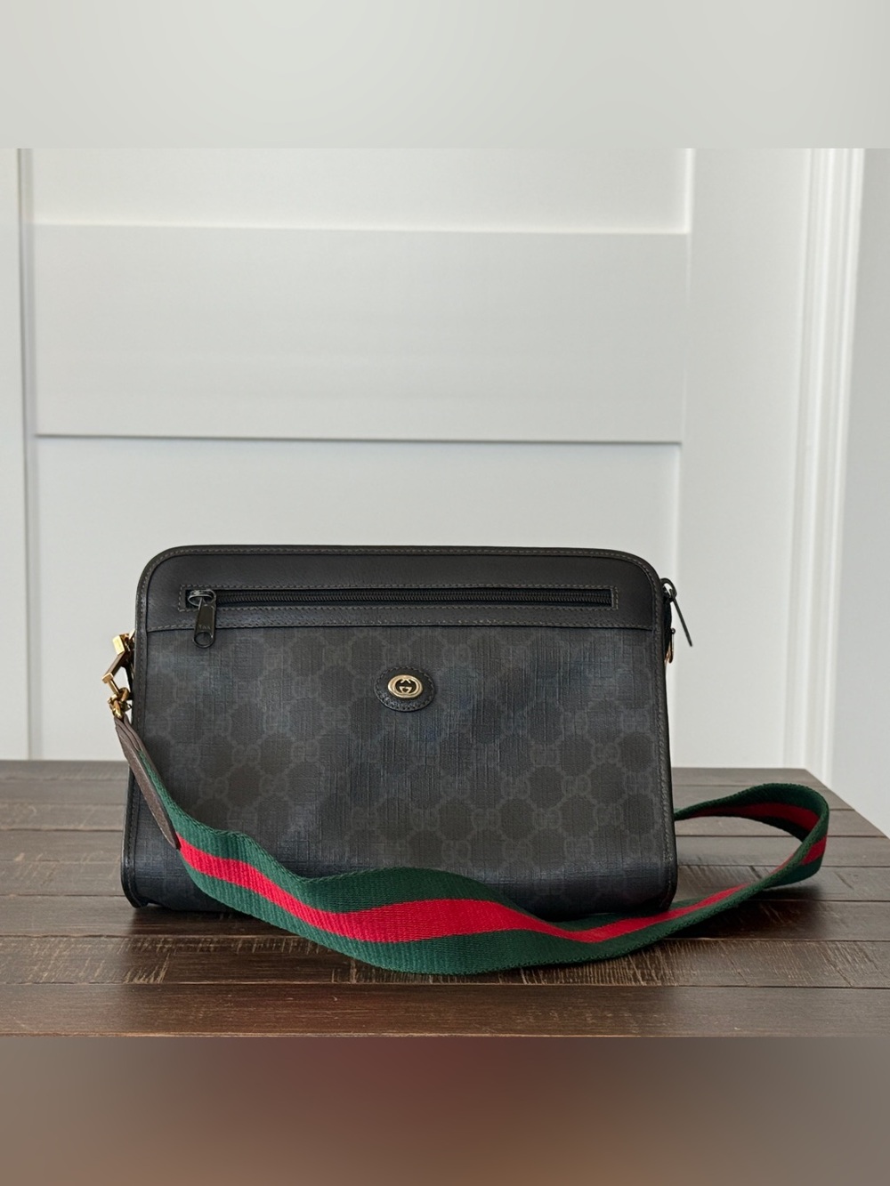 Gucci Black GG Supreme Messenger Bag with Green-Red Web Strap